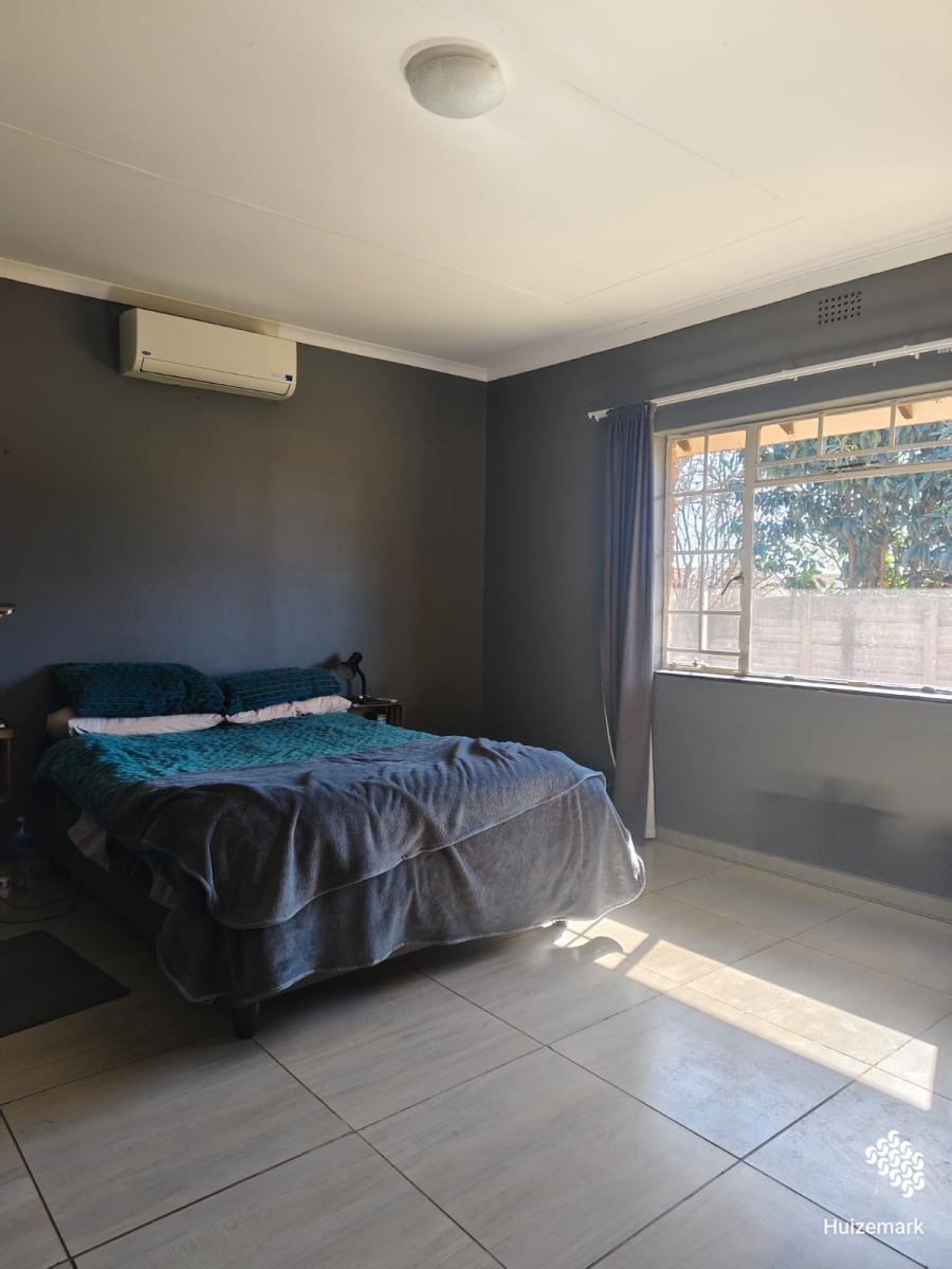 3 Bedroom Property for Sale in Vaalpark Free State